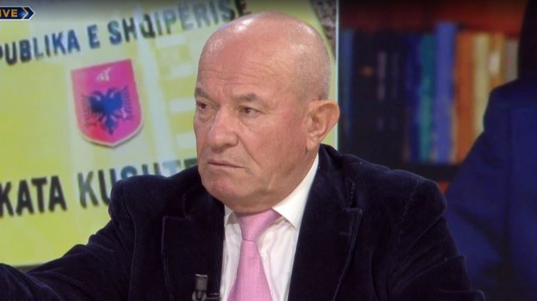 Lojë politike apo juridike? Meçe sqaron strategjinë e Veliajt dhe vonesën e Begajt: Është goditur..