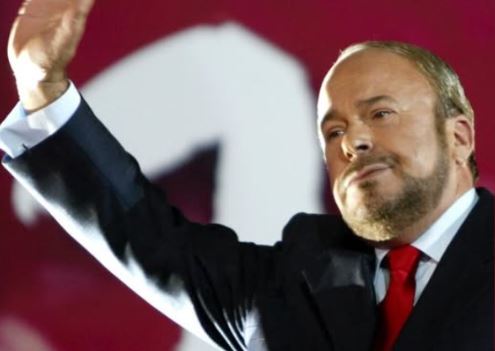 Majko për Fatos Nanon: Doli nga pushteti me titullin ‘njeri’