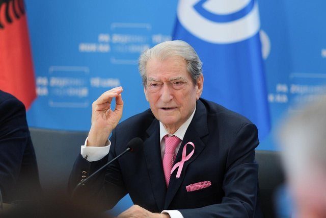 Manastirliu ka bërë krime kundër njerëzimit/ Paralajmeron Berisha: Do ta çojmë në Gjykatën Ndërkombëtare