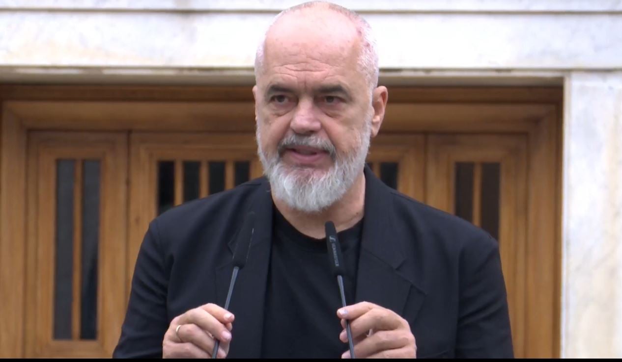 Marrëveshja e re e Ministrisë së Infrastrukturës me Politeknikun, Rama: Do mundësojë rekrutimin për një praktikë të veçantë për një numër studentesh