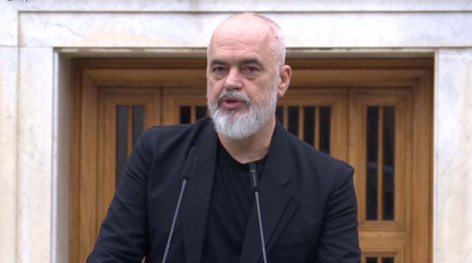 Marrëveshje mes ministrisë së Infrastrukturës dhe UPT, Rama: Universitetet do fuqizohen me laboratorë modernë dhe programe AI