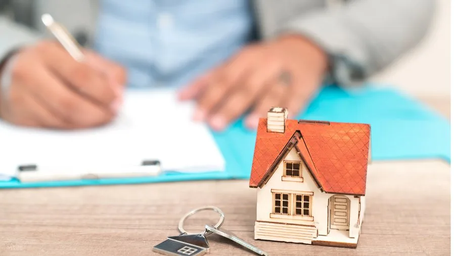 Masat kufizuese të BSH japin efektet e para: Qytetarët përballen me vështirësi në marrjen e një kredie