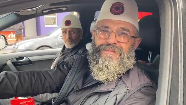 Me qeleshe dhe simbolin e UÇK edhe Tetova drejt Tiranës: Presim ish-krerët të lirohen (VIDEO)