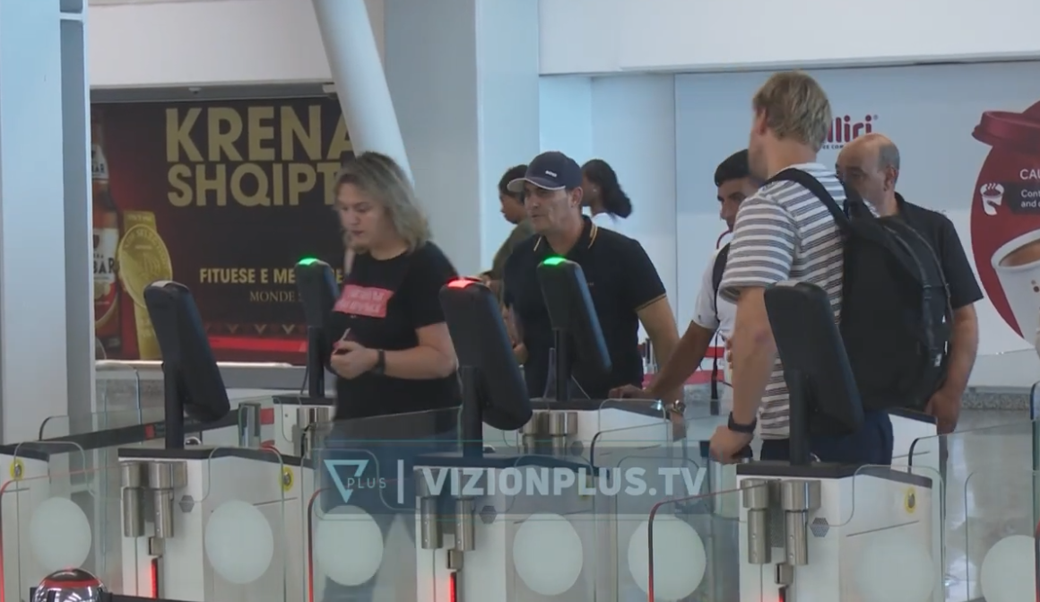 Më shumë emigrantë në Shqipëri, të huajt kanë aplikuar për leje qëndrimi për punësim e studime