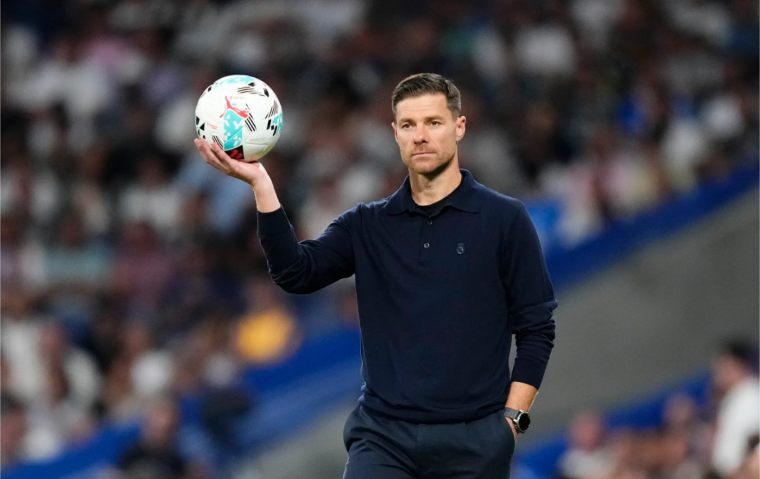 “Mendon se është Guardiola”/ Lojtarët e Realit nuk e duan disiplinën, lodhen nga rregullat e Xabi Alonsos