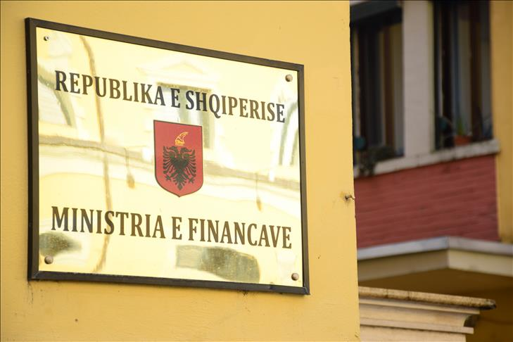 Ministri i Financave: Synojmë që të ardhurat buxhetore të shkojnë në 10 miliardë euro në fund të dekadës