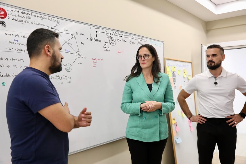 Ministrja Delina Ibrahimaj: Çdo transaksion do të jetë pa cash, më i shpejtë dhe më transparent