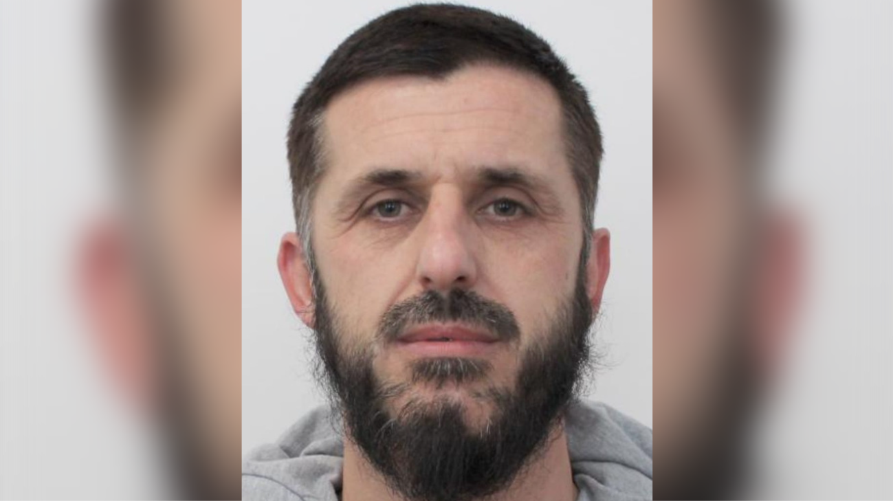 Mori në shtëpi si grua të katërt të miturën/ Gjykata dënon me 15 muaj burg mjekun Dervish Hasi për dhunë në familje 