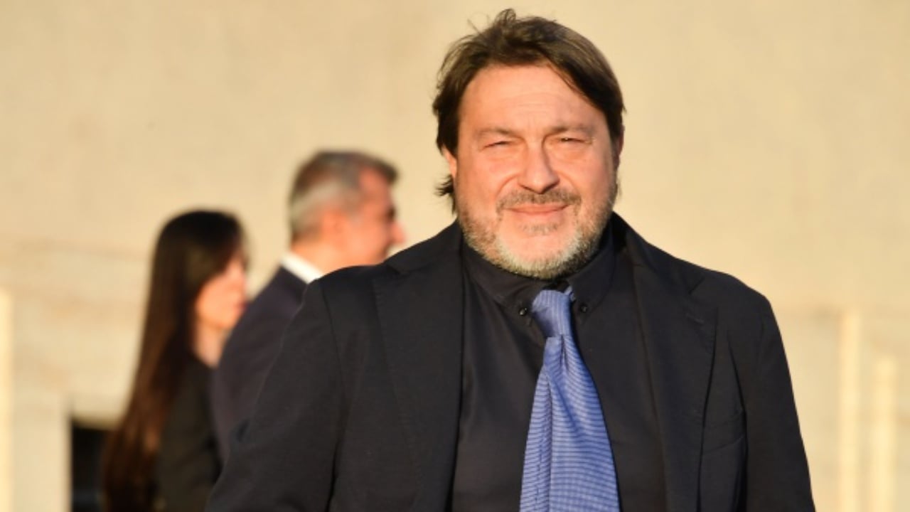 “Mund të kishte vdekur çdokush”/ Shpërthen makina e gazetarit italian Sigfrido Ranucci, dyshohet për atentat