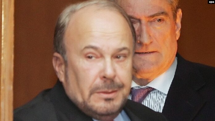 “Nano, fatkeqësia e parë e Berishës”, gazetari: U pa nga SHBA si zgjatim i komunizmit, burgun e bëri…