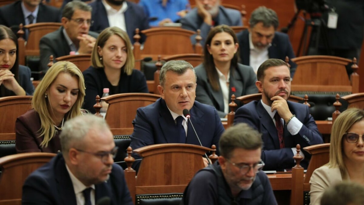 Ndërpritet seanca plenare, Balla: Një deputet i PD ofendoi ministrin Lamallari gjatë fjalës së tij