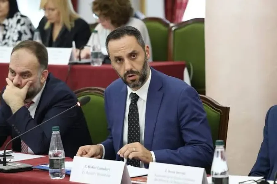 Ndryshimet e para në Ministrinë e Drejtësisë, largime në radhët e zv.ministrave/ Kush ikën dhe kush emërohet