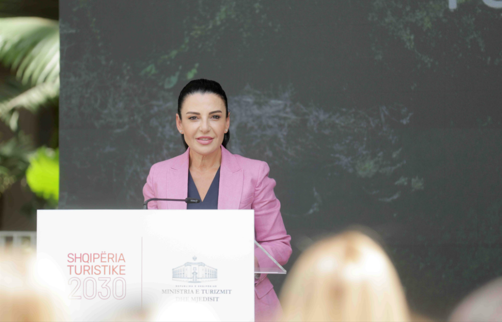 Nesër protesta për UÇK-në, Balluku: Rruga e Kombit pa pagesë!