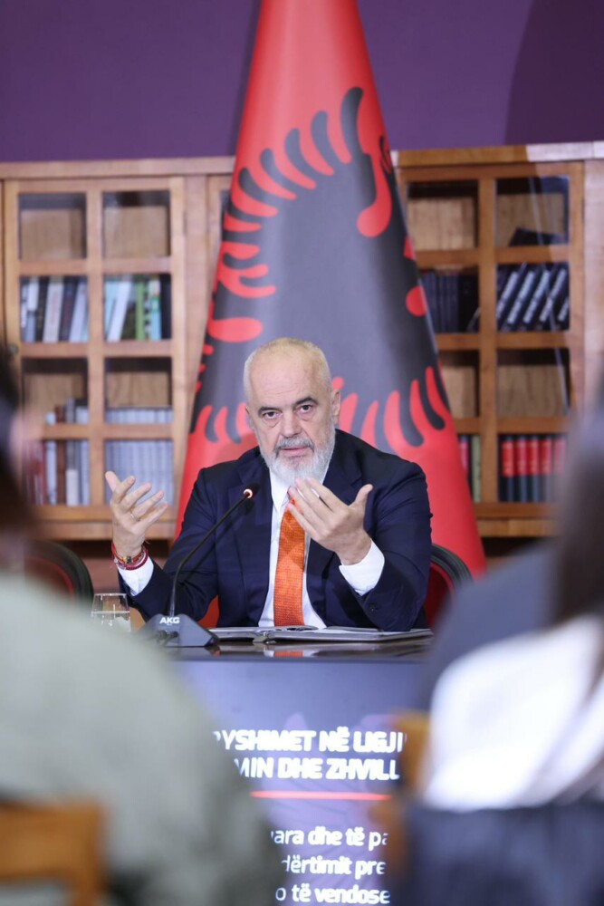 New York Times plas “bombën” për Edi Ramën, në 16 faqe të dosjes “McGonigal” kryeministri shqiptar përmendet 13 herë