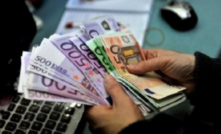 Nga 40 euro në 2 euro/ Si i nxorri jashtë loje SEPA “shushunjat” e dërgesave të parave