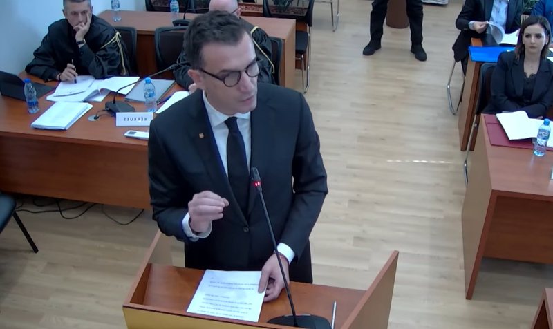 Nga qelia në Kushtetuese: si e kundërshtoi Erion Veliaj shkarkimin e diktuar nga Rama