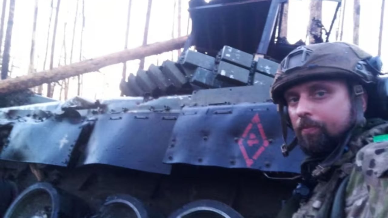 Nga skena në front, ja kush është balerini që iu bashkua luftës në Ukrainë