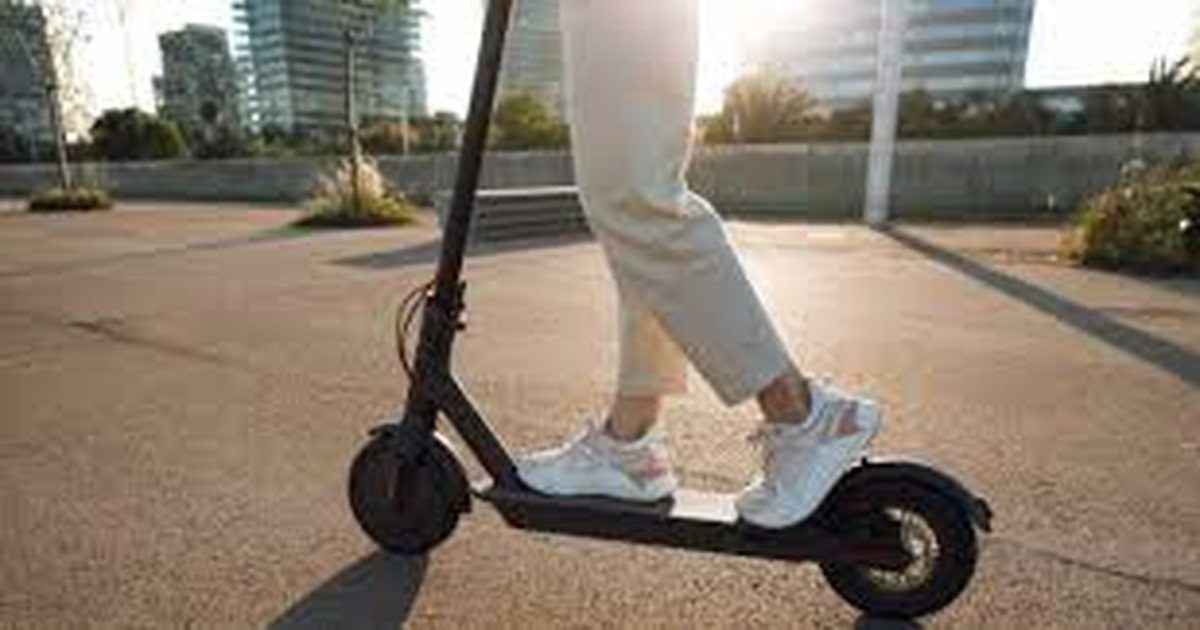 Nga sot ndalohen monopatinat elektrike!