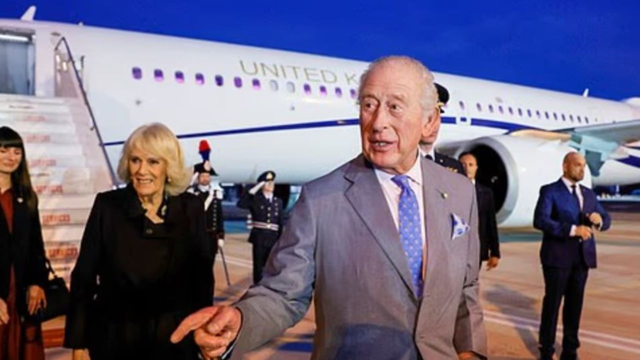 Ngjarje historike/ Pas rreth 500 vitesh, Mbreti Charles bëhet monarku i parë britanik që zbarkon në Vatikan për..