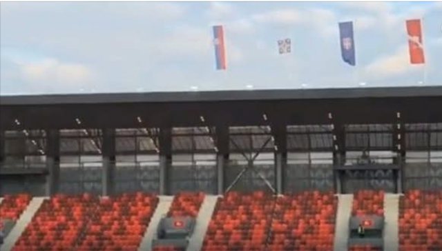 Ngrihet flamuri shqiptar në Serbi, UEFA nuk i fal organizatorët