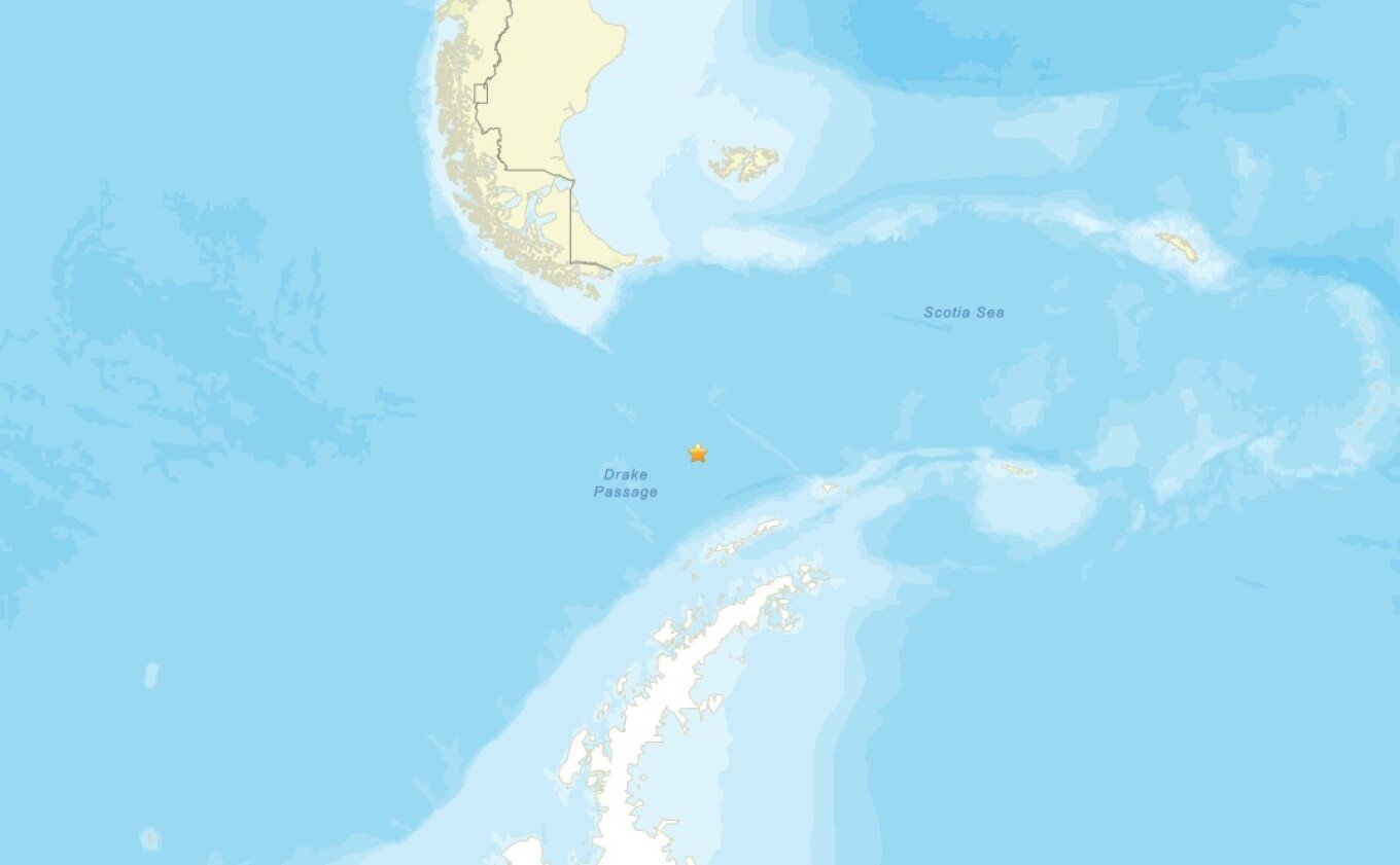 Një tërmet i fuqishëm me magnitudë 7.8 godet Argjentinën jugore, paralajmërim për cunam