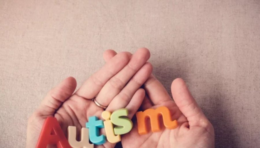Një zbulim i ri gjenetik tregon shkakun kryesor të autizmit