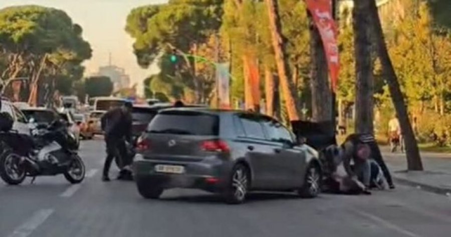 Operacioni te Piramida, tre të arrestuar në ‘Audin’ me targa angleze