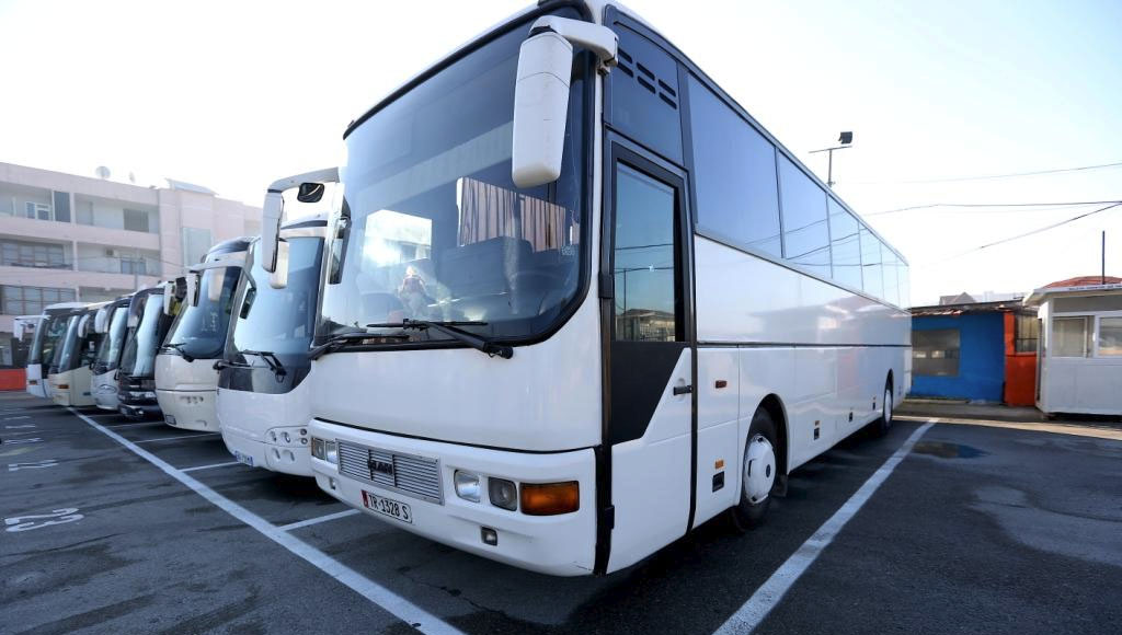 Operatorët e transportit të udhëtarëve, tarifë 200 lekë për pasagjer për transmetimin e të dhënave