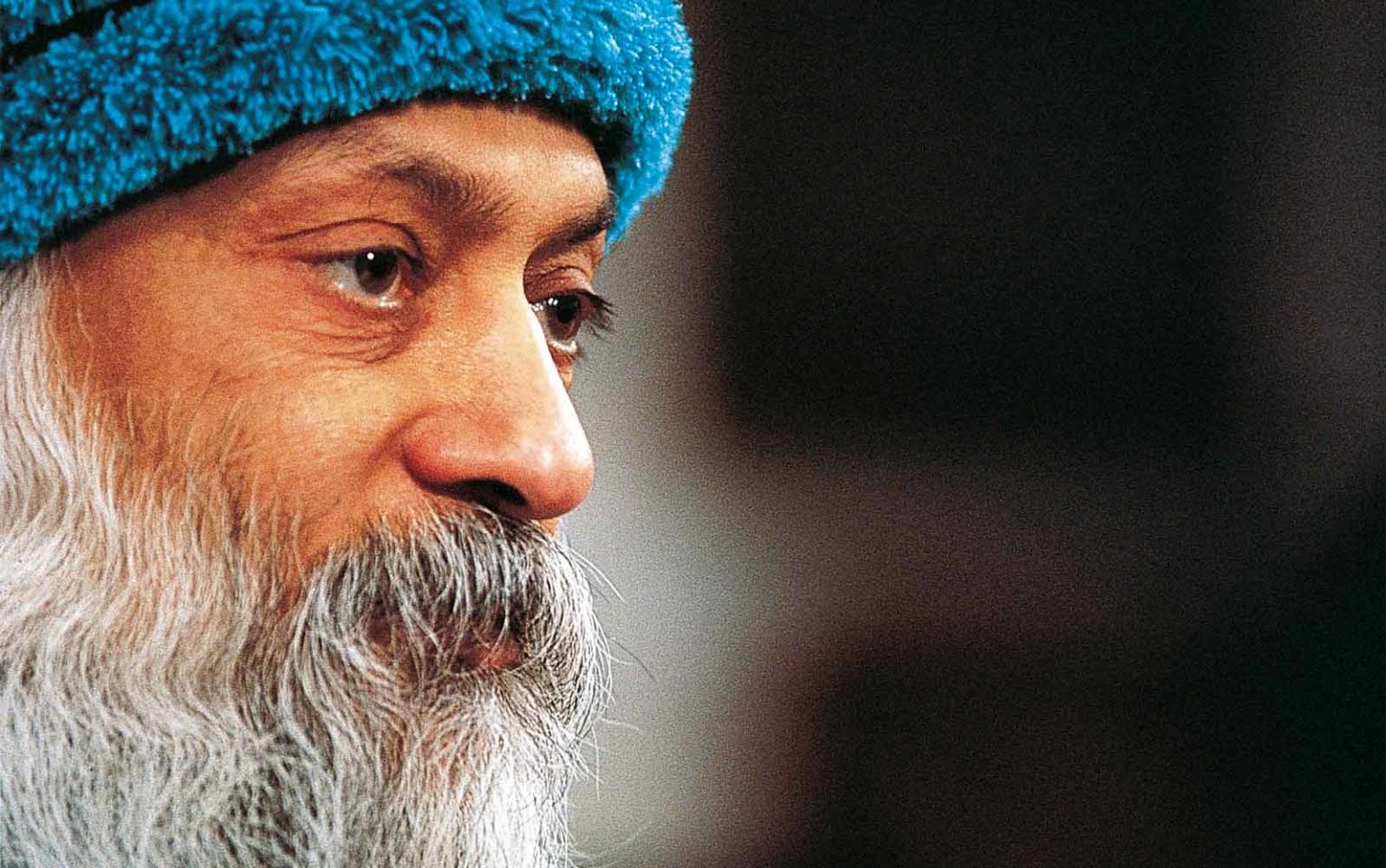 Osho: Nuk mund t’i duash dot mjaftueshëm të tjerët, nëse nuk do veten tënde…