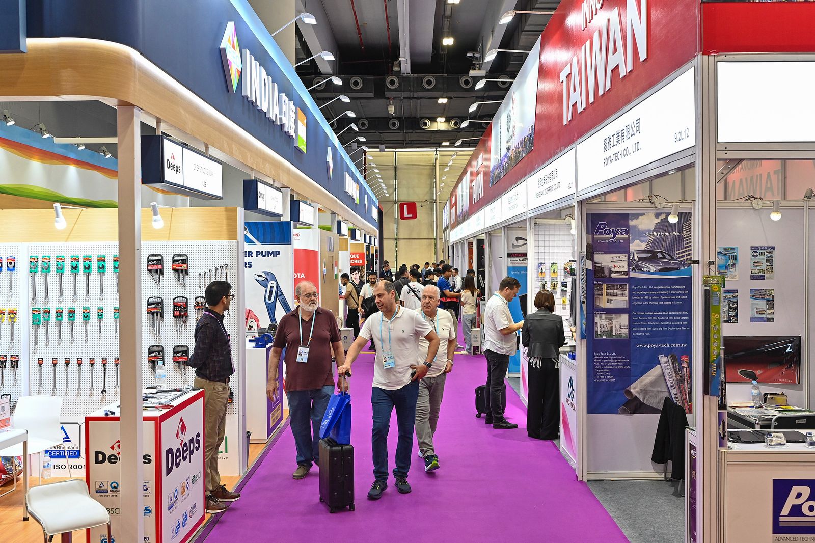 Panairi i Kantonit fillon me numër rekord ekspozuesish dhe blerësish