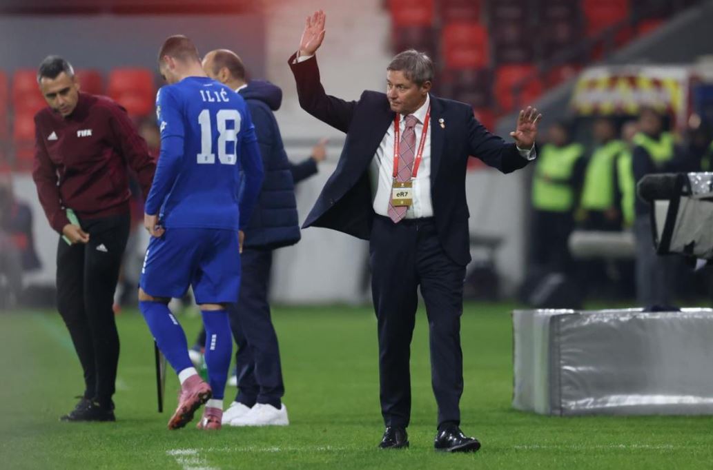 Pas disfatës me kuqezinjtë, dorëhiqet trajneri i Serbisë, zbulohet pasuesi surprizë