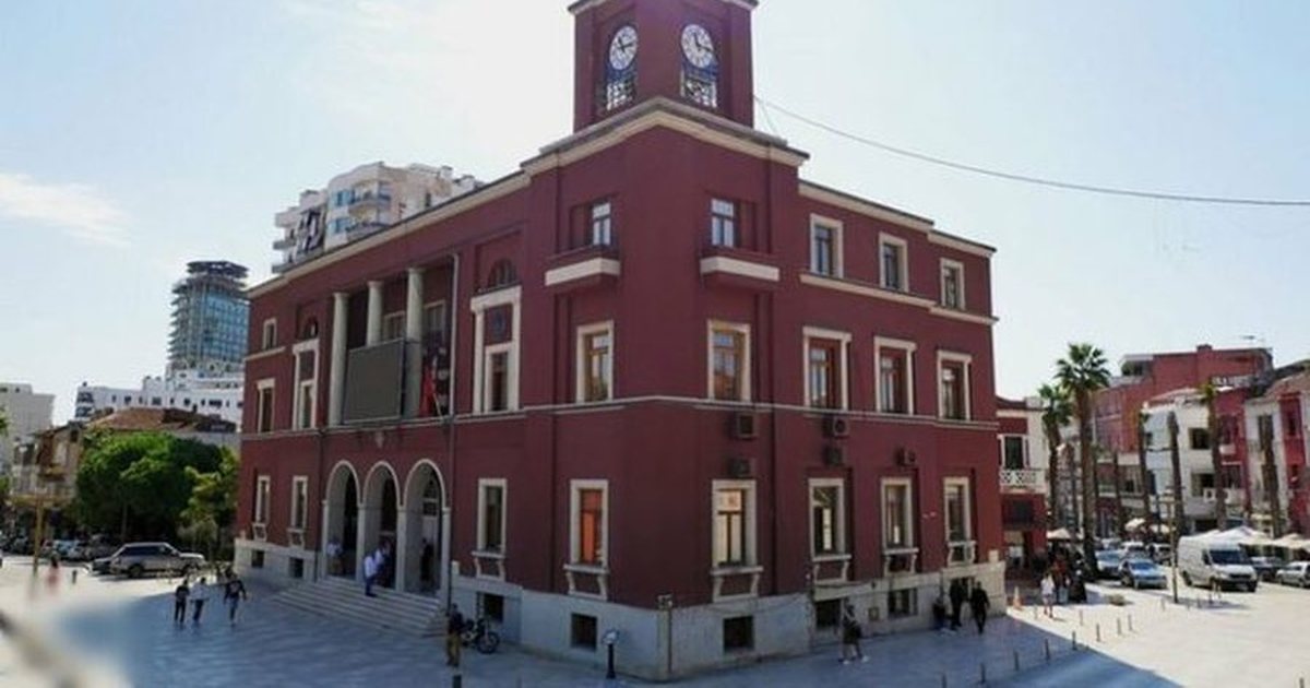 Pas kërkesës së Ramës, dorëhiqen dhe krerWt e 6 njësive në Bashkinë e Durrësit