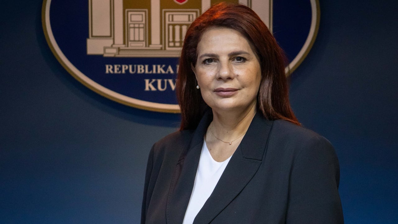 Pas Tiranës, PS i beson për herë të parë garën për Bashkinë e Vlorës një zonje. Lë mandatin e deputetit Brunilda Mersini, ja kush e zëvendëson