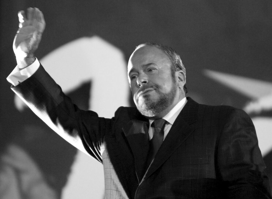 Pas trurit, fiket dhe zemra e Fatos Nanos