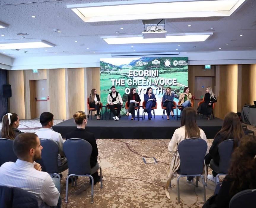 Përmbyllet projekti “Zëri i gjelbër i rinisë”