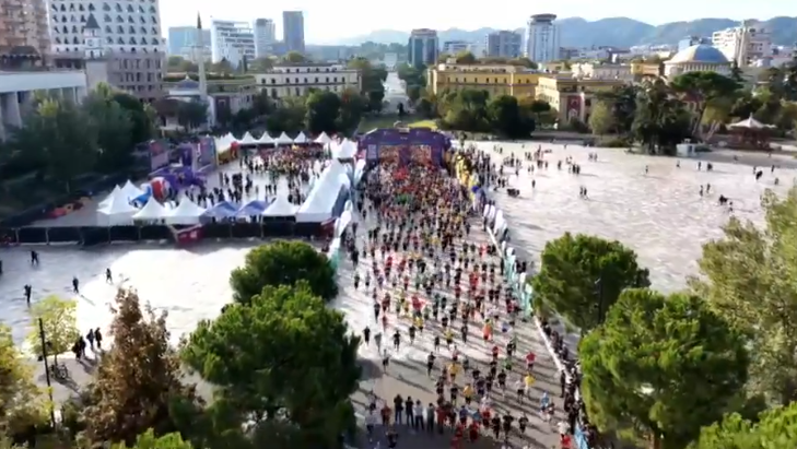 Pesë mijë garues në Maratonën e Tiranës, fituesit e të gjitha kategorive