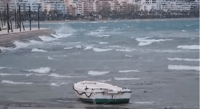 Pritet stuhi në Vlorë: Bashkia paralajmëron qytetarët, por mungojnë masat konkrete