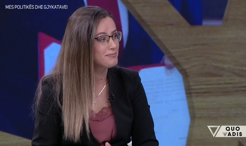 Pse askush nuk foli për Erion Veliajn brenda PS? Gazetarja: Gjërat brenda “shtëpisë” nuk dalin jashtë