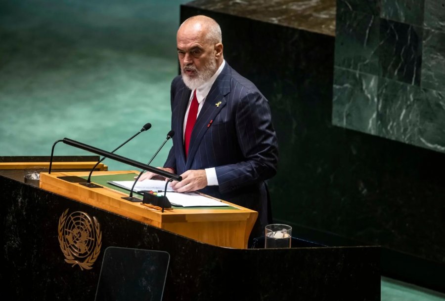 “Rama figura kyçe në aferën korruptive me McGonigal”/ ‘Bomba’ e New York Times: Përmendet 13 herë në 16 faqe të dosjes