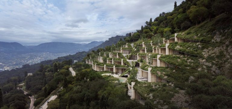 Rama në podkastin “Flasim”: “Parku i Besimit”, dëshmi e transformimit arkitektonik të vendit