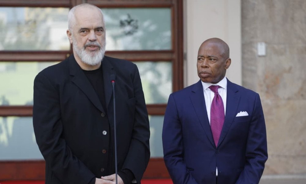 Rama nga takimi me kryebashkiakun e Nju Jorkut: Po bëjmë përpjekje për linjën direkte të fluturimeve Tiranë-Nju Jork