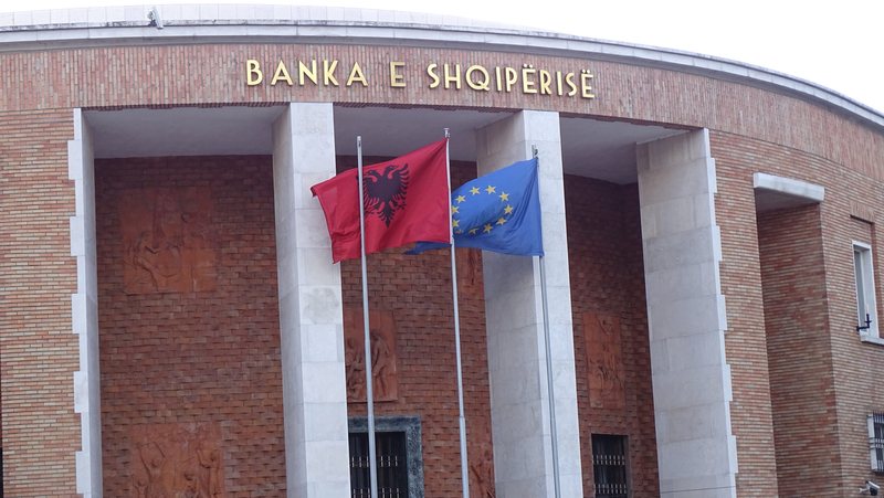 Rezerva valutore për herë të parë në histori mbi 7 mld euro! BSH: Me atë aktuale garantohen deri 7.3 muaj importe