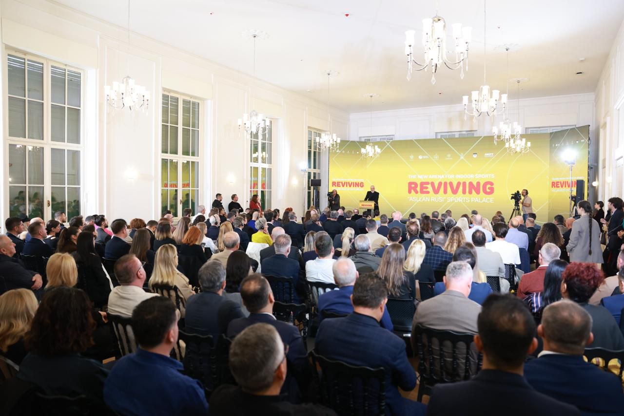 Rijetëzimi i pallatit të sportit “Asllan Rusi”, 6 skuadra prezantojnë projektet