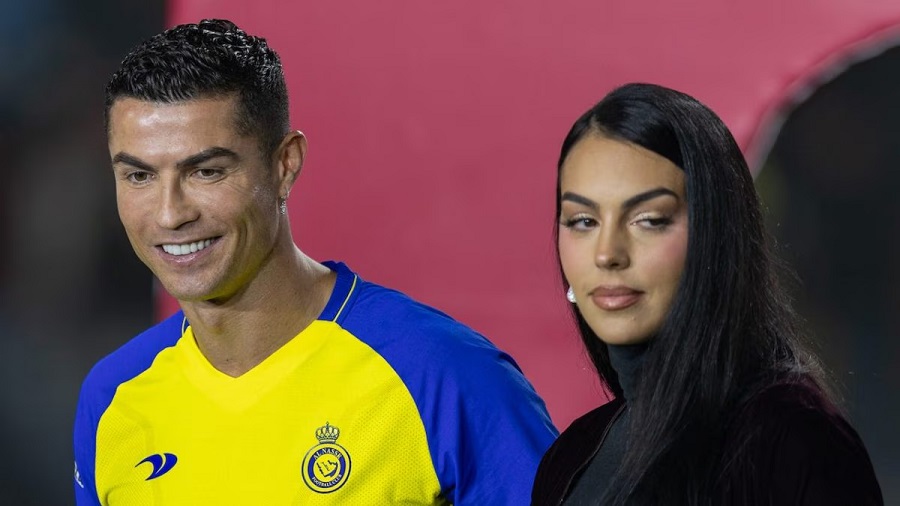 Ronaldo i thotë “jo” Georginës: Familja më kërkon të ndalem, por unë prapë bëj gjëra të mira…