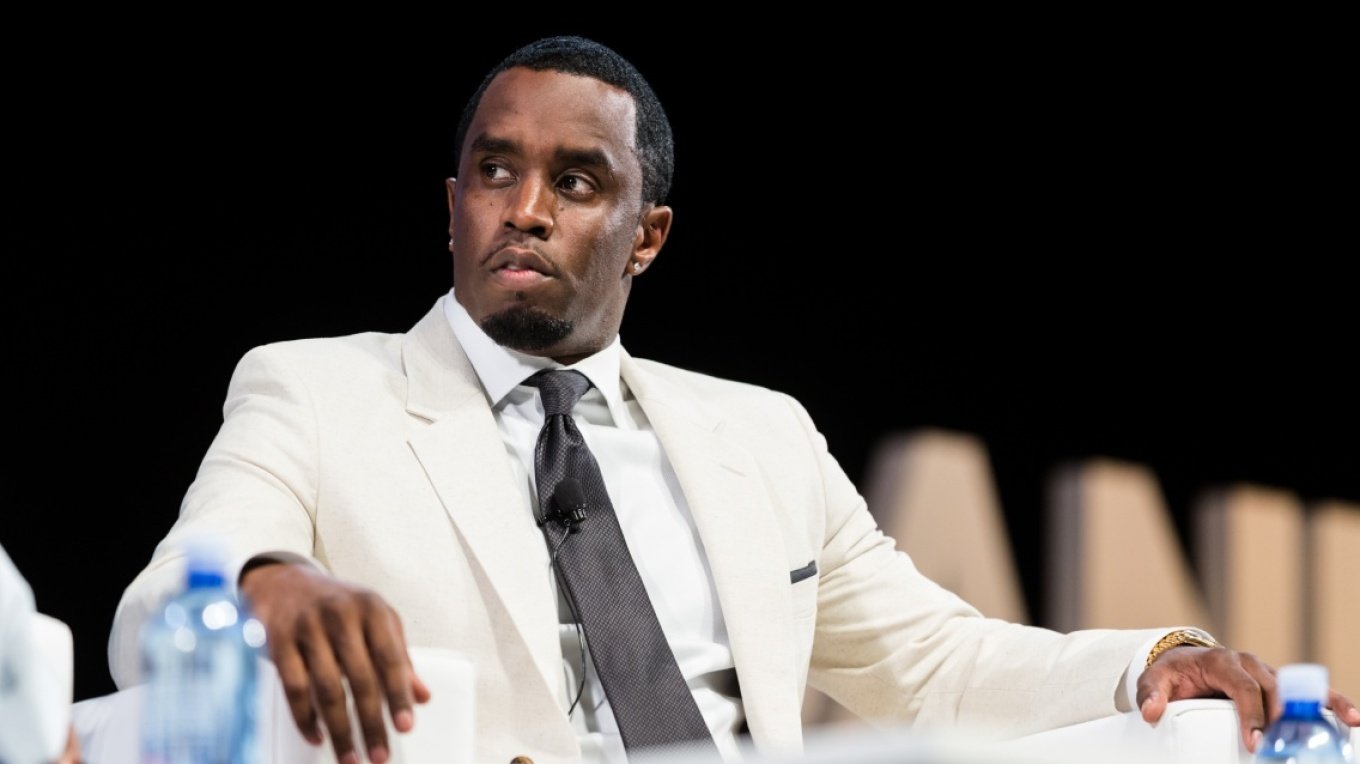 Sean “Diddy” Combs qau gjatë seancës gjyqësore në Manhattan? Detaji që nisi aludimet