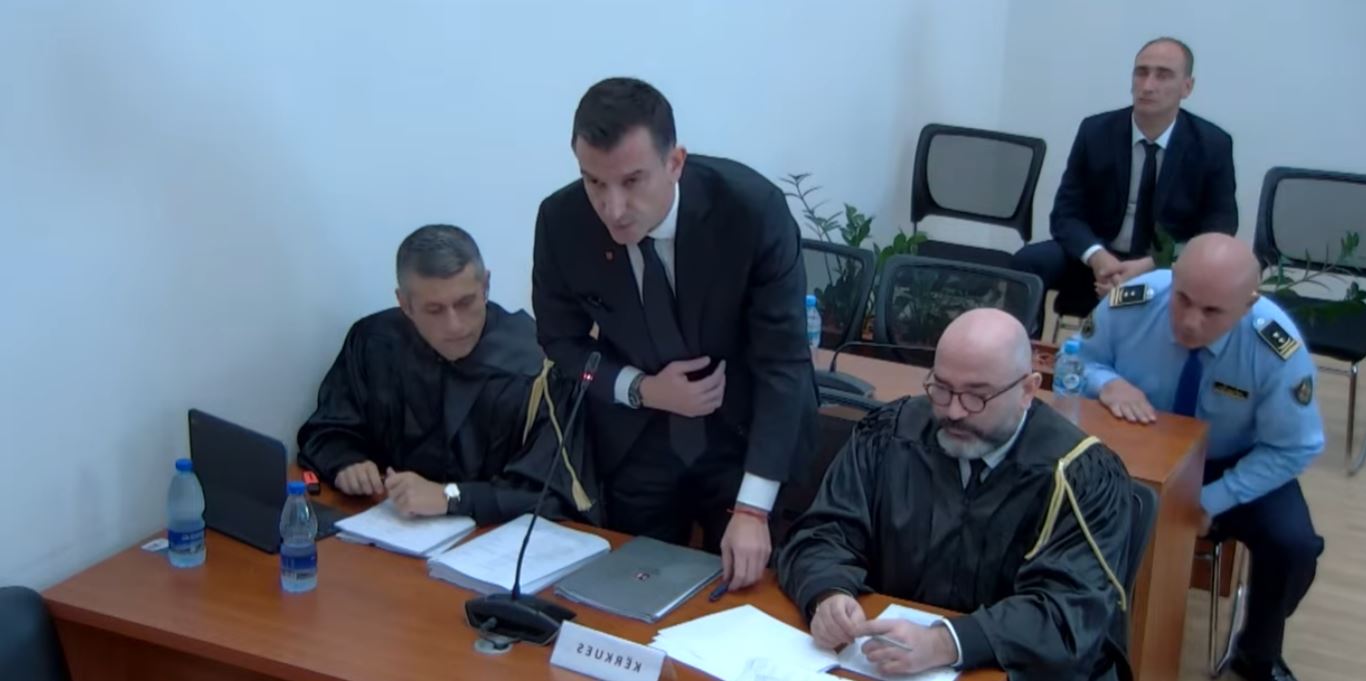 SEANCA LIVE! Veliaj në Gjykatën Kushtetuese, shqyrtohet shkarkimi i kryebashkiakut të Tiranës