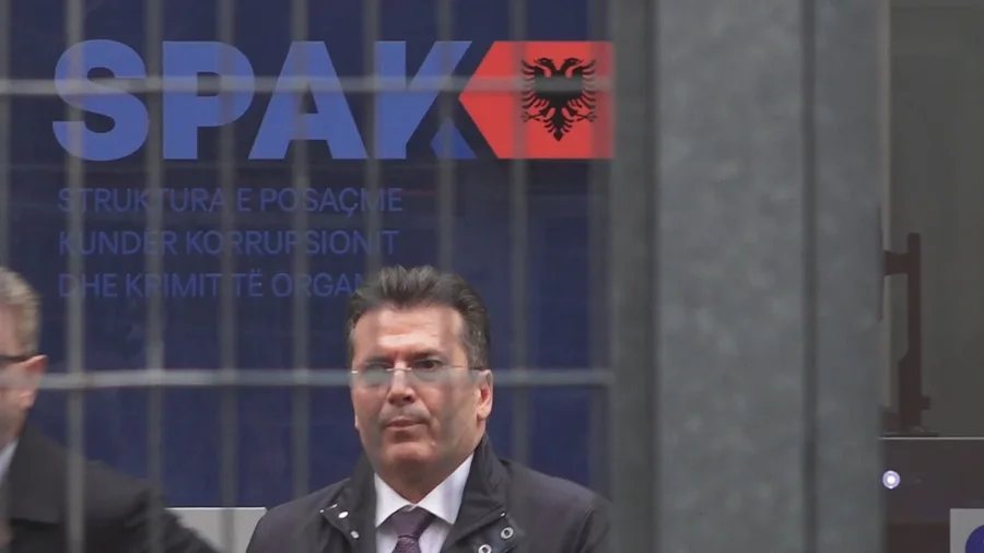 Seanca ndaj ish-ministrit të Mbrojtjes Fatmir Mediu shtyhet më 11 nëntor