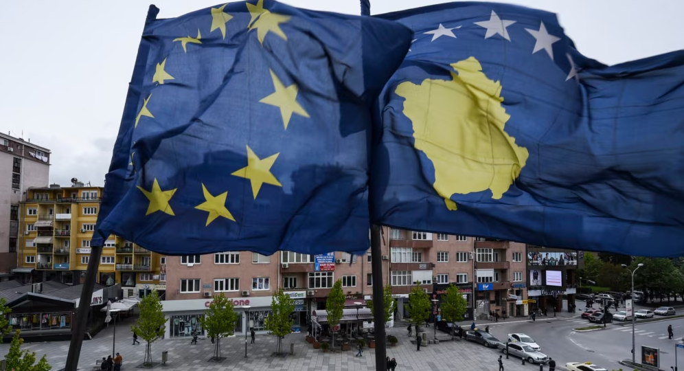 Shoqëria civile në Kosovë i kërkon BE-së heqjen e masave ndëshkuese