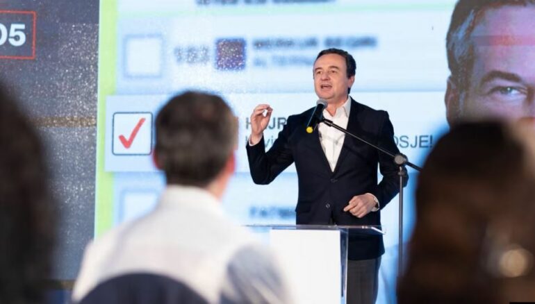 Shpenzimet qeveritare para zgjedhjeve nxisin debat për blerje votash