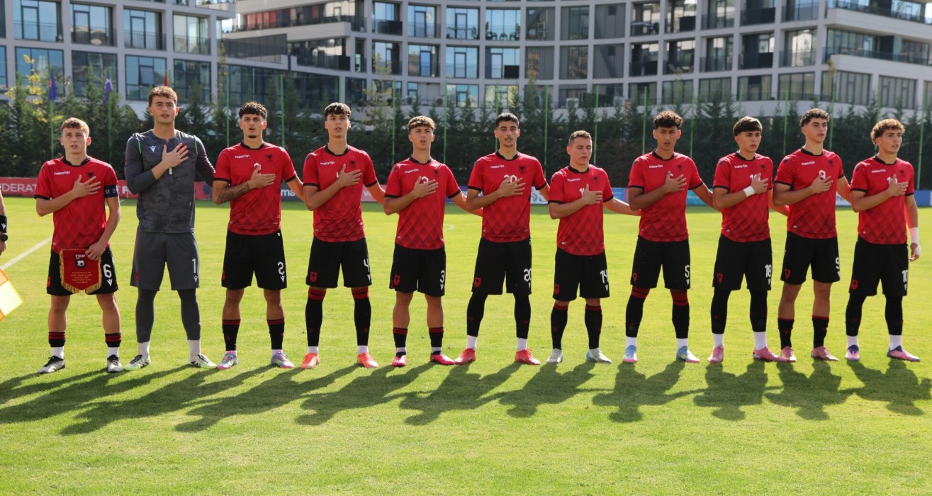 Shqipëria U19 e pëson në fund, barazon 2-2 ndaj Irlandës